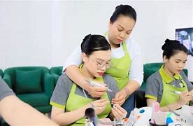 Các Trường Dạy Nail Ở Tphcm